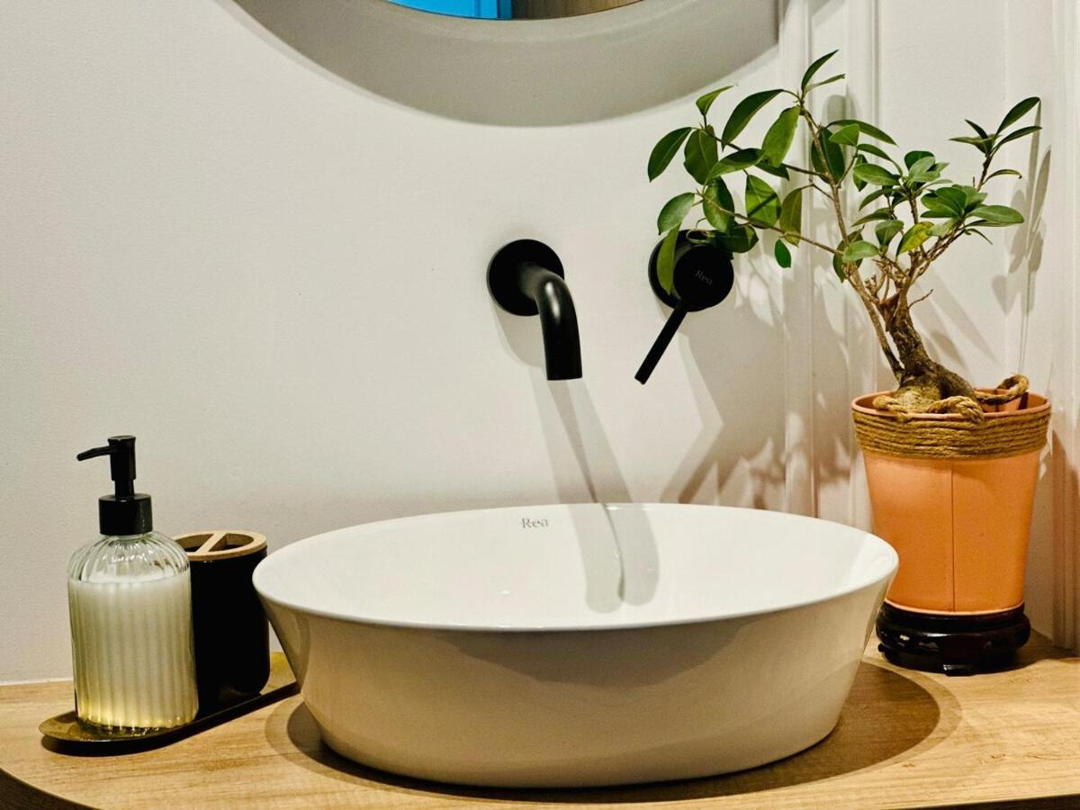 Big Nest - Artitude Apartment