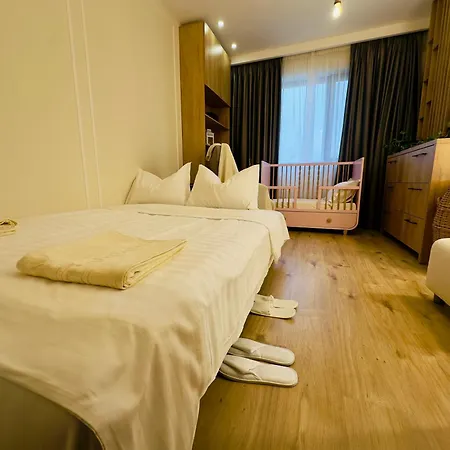 Big Nest - Artitude Apartments Bucharest Exterior photo